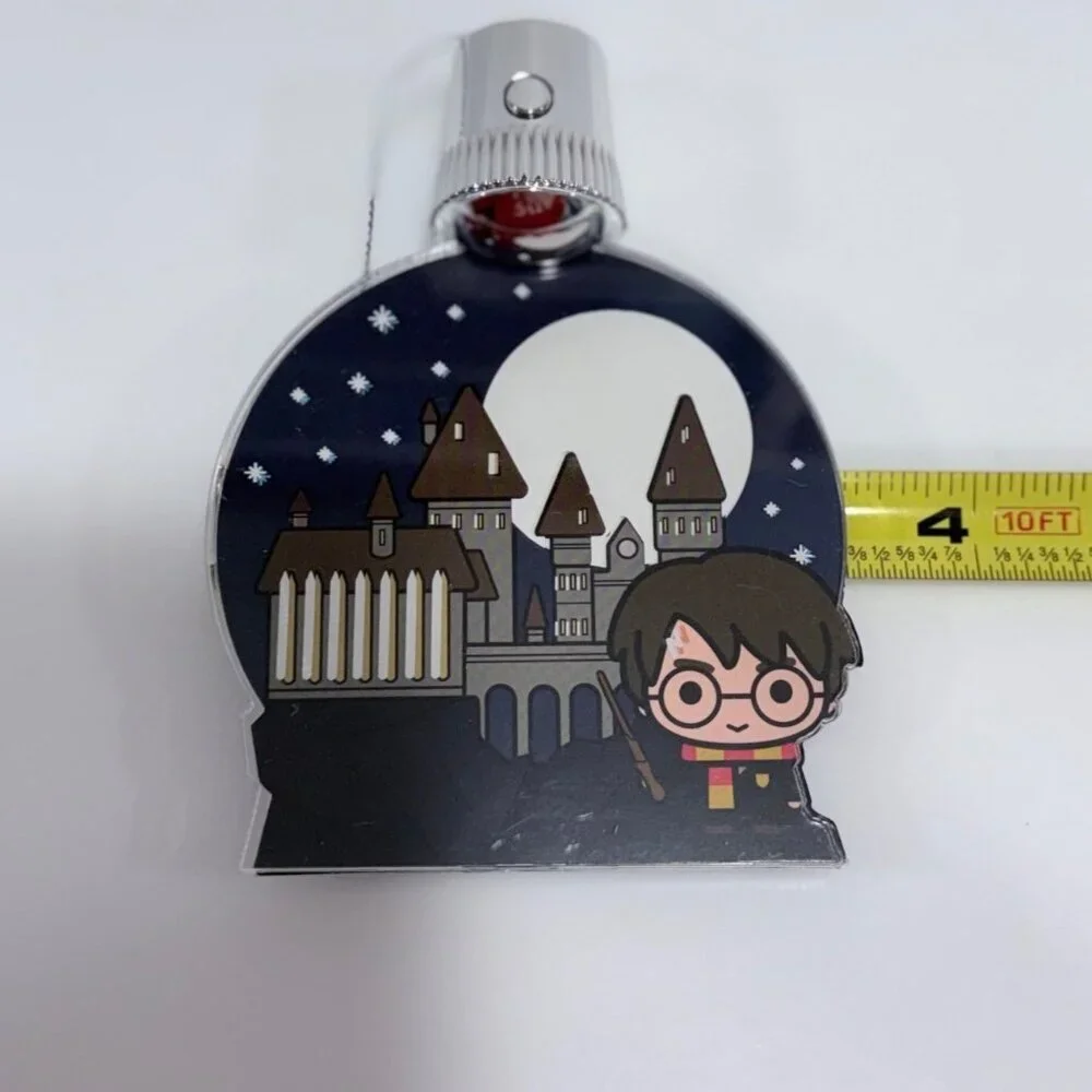 Hallmark Harry Potter Hogwarts Light-Up Christmas Ornament Keepsake Collectible‎